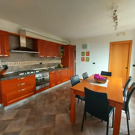 Prázdninový dům Vallelonga Ascea